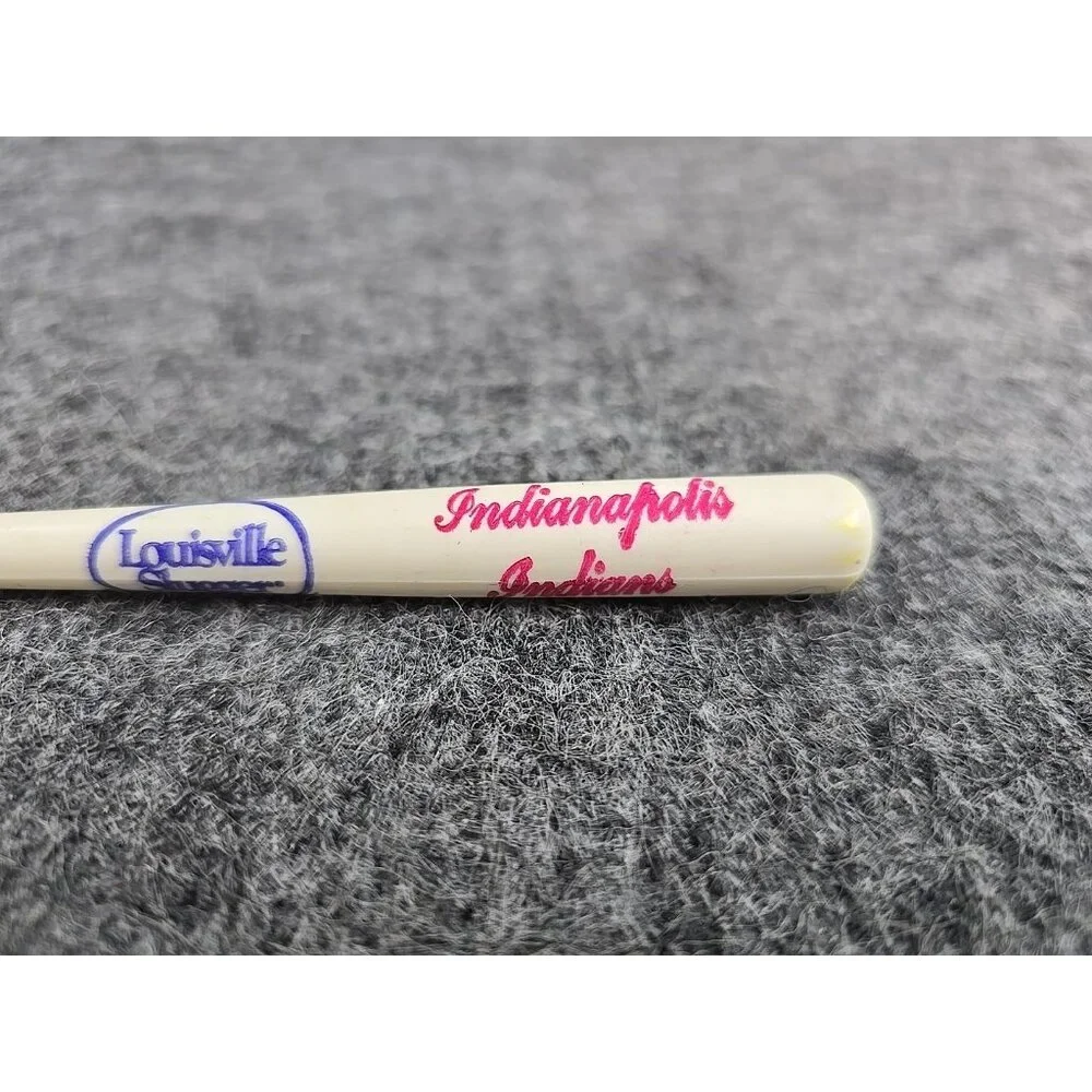 Vintage Keychain Indianapolis Indians Minor League Baseaball Louisville Slugger